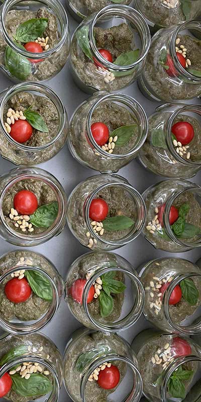 iPhone app
            meal approving plan screen